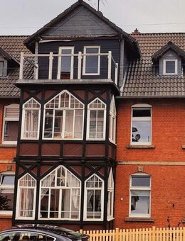 Mehrfamilienhaus mit Balkonen, Garten, Doppelgarage und Pkw-Stellplätzen - Blankenburg (Harz)