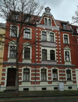 schöne 3,5 Raumwohnung mit Einbauküche und Gartennutzung - Bernburg (Saale)