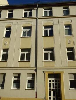 3-Zi-Whg. im 1. OG mit Einbauküche in ruhiger, zentraler Lage - Gera