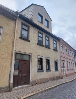 Einfamilienhaus mit Einliegerwohnung in Bad Blankenburg - Bad Blankenburg
