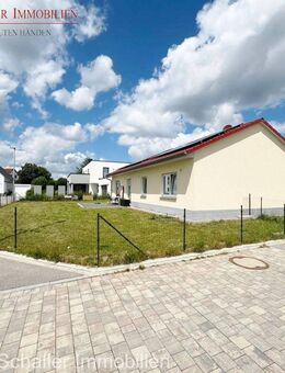 Schöner Bungalow mit Eckgrundstück Photovoltaik und Luft/Wärmepumpe - Windsbach