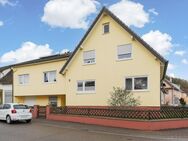 Gepflegtes Einfamilienhaus im Ortskern - Königsbach-Stein