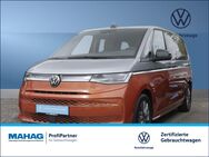 VW T7 Multivan, 1.4 Multivan Life KÜ Hybrid, Jahr 2021 - München