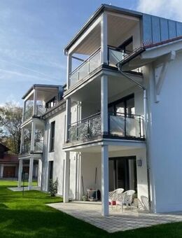 Ruhig - 2-Zimmer DG-Wohnung in Ottobrunn - vom Feinsten - Ottobrunn