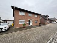 Freistehendes 2 Familienhaus - 2 Garagen - 2 Gärten in ruhiger LageJüchen- - Jüchen