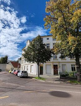 Jetzt investieren - 4,44% Rendite & enormes Mietsteigerungspotenzial! 5-Zimmer Wohnung in Magdeburg - Magdeburg