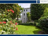 Rarität in Bestlage: Altbau-Stadtvilla mit großem Garten und Doppelgarage - Frankfurt (Main)