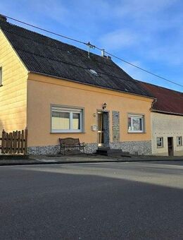 Einfamilienhaus mit Wirtschaftsgebäude und Garagen - Tier-Pferdehaltung möglich - LUX ca. 25 Km!!! - Oberpierscheid