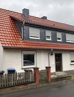 Doppelhaushälfte mit viel Potential in ruhiger Lage - Nentershausen (Hessen)