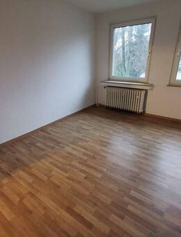 Wer will mich!? Günstig geschnittene 3-Zimmer-Wohnung - Gelsenkirchen