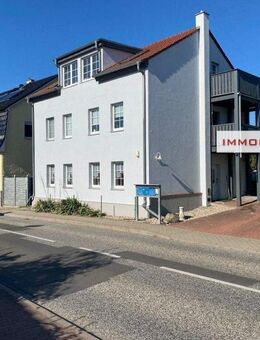 IMMOBERLIN.DE - Kernsaniertes Mehrfamilienhaus in angenehmer Lage - Oberkrämer