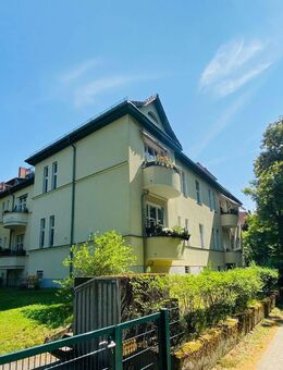 Dachgeschoss in Zehlendorf Mitte, 2,5 Zimmer und 2 Balkone nach Westen - was will man mehr! - Berlin