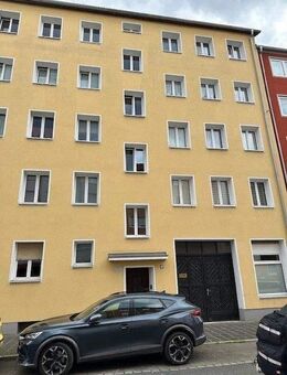 Zentral gelegene 3-Zimmer-Wohnung in der Südstadt mit Balkon - Selbstbezug oder Kapitalanlage - Nürnberg