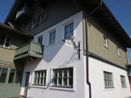 Sonnige 3,5 Zimmer Wohnung mit Balkon in zentraler Lage, Geisenhausen - Geisenhausen
