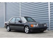 Mercedes-Benz 190 E Automatik * Velours/Klima/TOP-Zustand/Becker - Bautzen