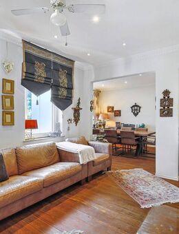 Kernsanierte Eleganz von 1910! - Einfamilienhaus mit Wintergarten & Wellnessbereich - Oststeinbek