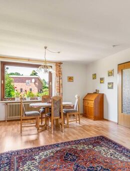 Zwei-Familienhaus als 4,4% Immobilien - Anlage! - Alveslohe