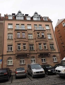 Kapitalanlage, kompakte 3 Zimmer Wohnung mit 2 Balkonen in einem Denkmalobjekt Nbg-St.Leonhard - Nürnberg
