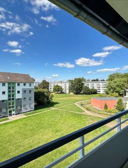 Praktisch geschnittene 2,5-Zi.-Wohnung mit Balkon! - Leverkusen