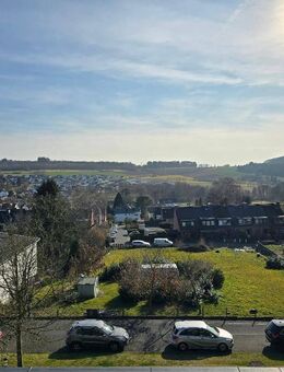 Penthousewohnung in Panoramalage am Waldrand von Nordhessen in Nieste - Nieste