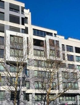City-West: Bezugsfreie Loft-Wohnung mit großen Fenstern und moderner (energetischer) Ausstattung - Berlin