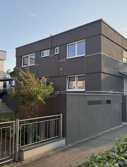 Einfamilienhaus mit Ausbaupotenzial für Einliegerwohnung, Offenburg-Hildboltsweier - Hausach Zentrum