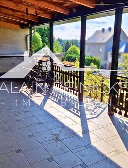 Doppelhaushälfte mit xxxl-überdachter Terrasse in Niederlichtenau - Lichtenau (Sachsen)