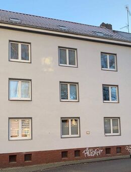 HOTSPOT Jungen Wohnens & Arbeitens: Linden-Mitte, vermietetes 8 Familienhaus zzgl. Büro-Nebengebäude - Hannover