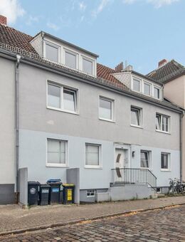 Bremen-Neustadt! Saniertes Mehrfamilienhaus mit sechs Einheiten - Bremen