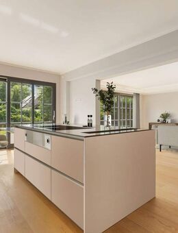 Exklusives Wohnen in der Weißen Siedlung: Erstbezug in Toplage - Düsseldorf