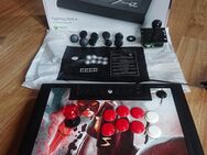 Hori Fighting Stick Xbox und PC Arcade-Joystick Upgraded - Gifhorn