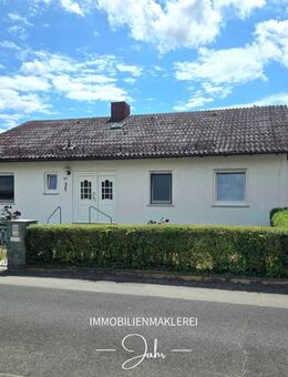 Ihr neues Zuhause! Ansprechender Bungalow mit Einliegerbereich und vielen Ausstattungsdetails - Poppenhausen