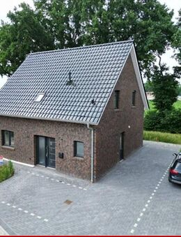 *Einzugsbereiter Neubau*Waldrandgebiet* nähe Papenburg mit Carport in Planung*Natur vor der Tür* B401 in Reichweite* Top Innenausstattung* - Surwold