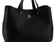 Tommy Hilfiger Henkeltasche TH EMBLEM SATCHEL, mit TH-Emblem vorne