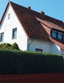 ***Zwei-Familienhaus mit großem Grundstück, Garage und Nebengelassen in Barienrode! - Diekholzen