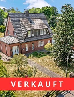 Freistehendes Haus mit schönem Anbau mit Blick auf den hinteren Garten - Heede (Niedersachsen)