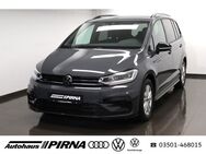 VW Touran, 2.0 TDI Highline #R-Line###, Jahr 2024 - Pirna