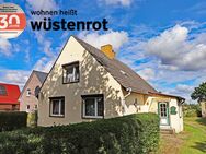 EINFAMILIENHAUS MIT EINBAUKÜCHE UND ANBAU UND ZWEI GARAGEN AUF EINEM GROSSEM GRUNDSTÜCK - Waren (Müritz)