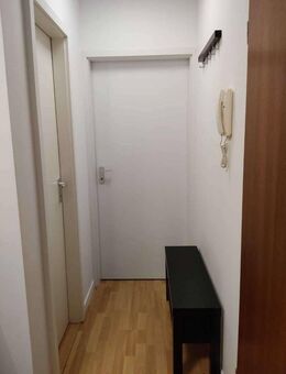 Köln Westhoven - modernisierte 4 Zimmerwohnung mit offener Küche, 2 Bädern und 2 Balkonen - Köln