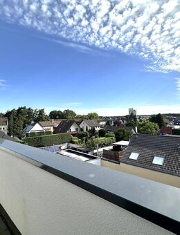 Topmodern! Hochwertig möblierte 3 Zimmer DG-Wohnung mit 2 Dachterrassen, Aufzug & Einzelgarage! - Langenfeld (Rheinland)