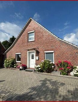 Kreatives Wohnen: Charmantes Einfamilienhaus mit Atelier, Werkstatt und angenehmer Atmosphäre in Jemgum - Jemgum