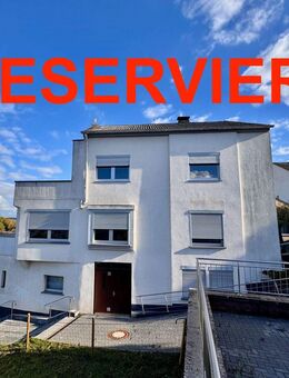 RESERVIERT - Einfamilienhaus mit 6 Zimmern und 2 Balkonen mit schöner Aussicht in Konz-Stadt - Konz