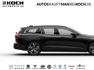 Volvo V60, B4 FWD Diesel Core, Jahr 2023 - Berlin