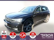 VW Tiguan, 2.0 TDI 150 Highline R-Line, Jahr 2020 - Freiburg (Breisgau)