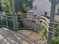 Perfekte Wohnung mit Wohlfühlcharakter, schönem Balkon und Tageslichtbad! - Döbeln