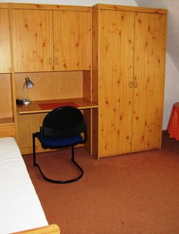 Ein möbliertes Zimmer in Erfurt. - Erfurt