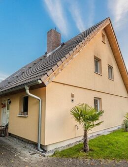Radolfzell: Wunderschöne Dachgeschosswohnung mit Garten und Garage - Radolfzell (Bodensee)