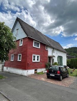 EFH mit eingetragenem Wohnrecht und schönem Garten der auch als Bauplatz genutzt werden kann in Frohnhausen gelegen - Dillenburg