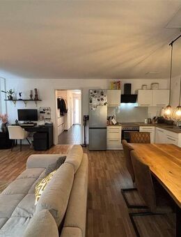 Moderne 2-Zimmerwohnung mit Balkon in ruhiger Lage | KFW 70 - Fürth