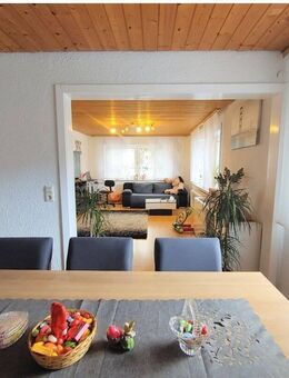 TOP RENDITEOBJEKT oder SELBSTBEZUG!! Schöne 4,5 Zimmer Maisonetten-WHG mit Garage/Balkon!! - Heuchlingen